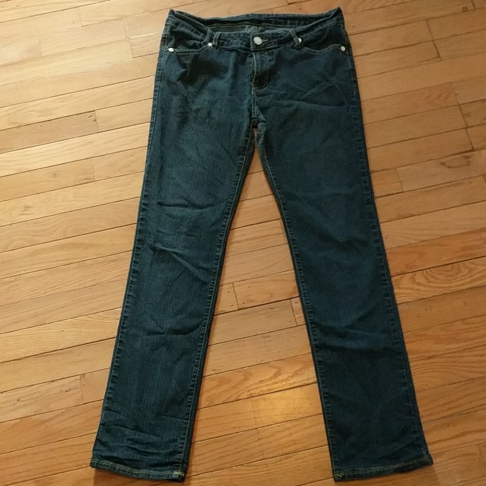 Dark straight legs jeans